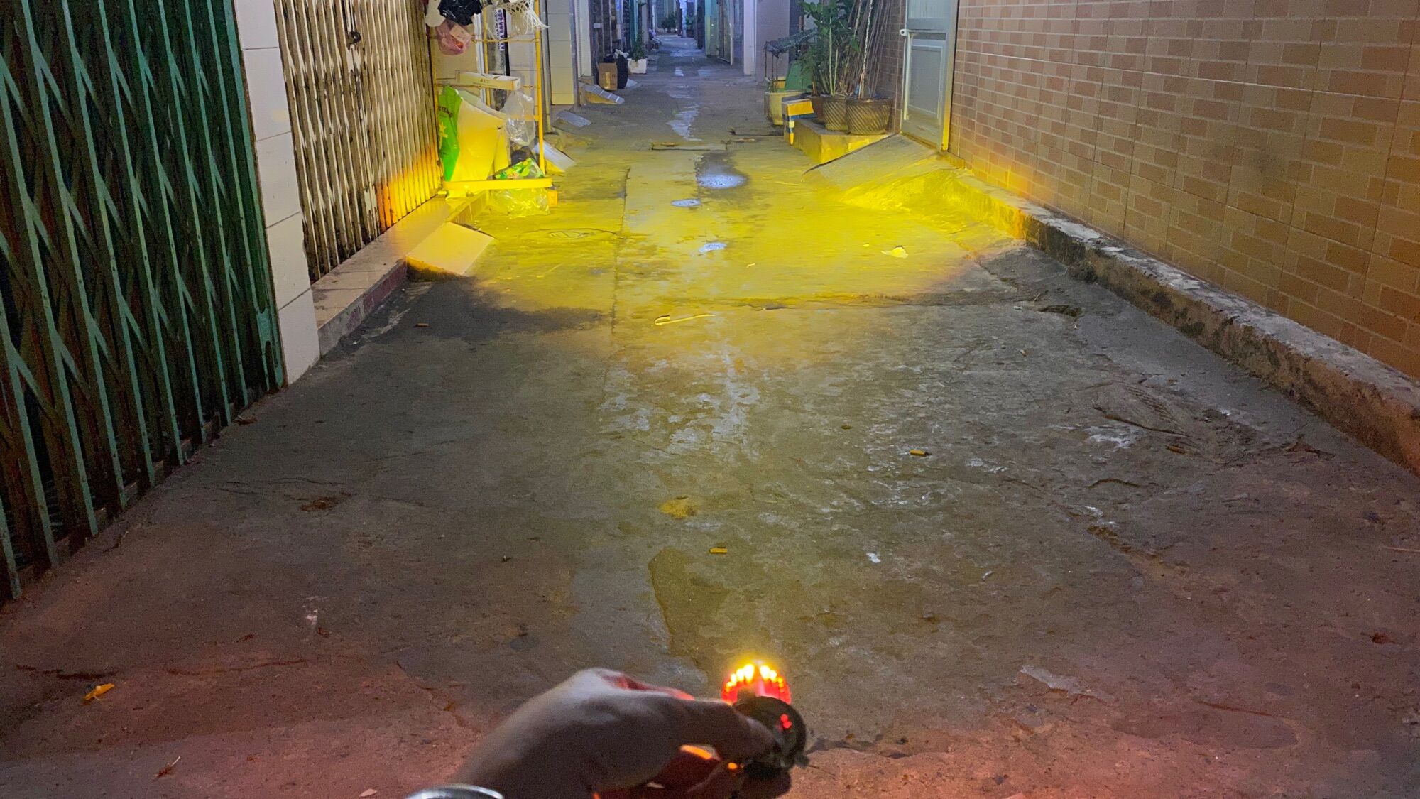 đèn led H4 bi cầu BMA sáng 30w ( giá 1 bóng )