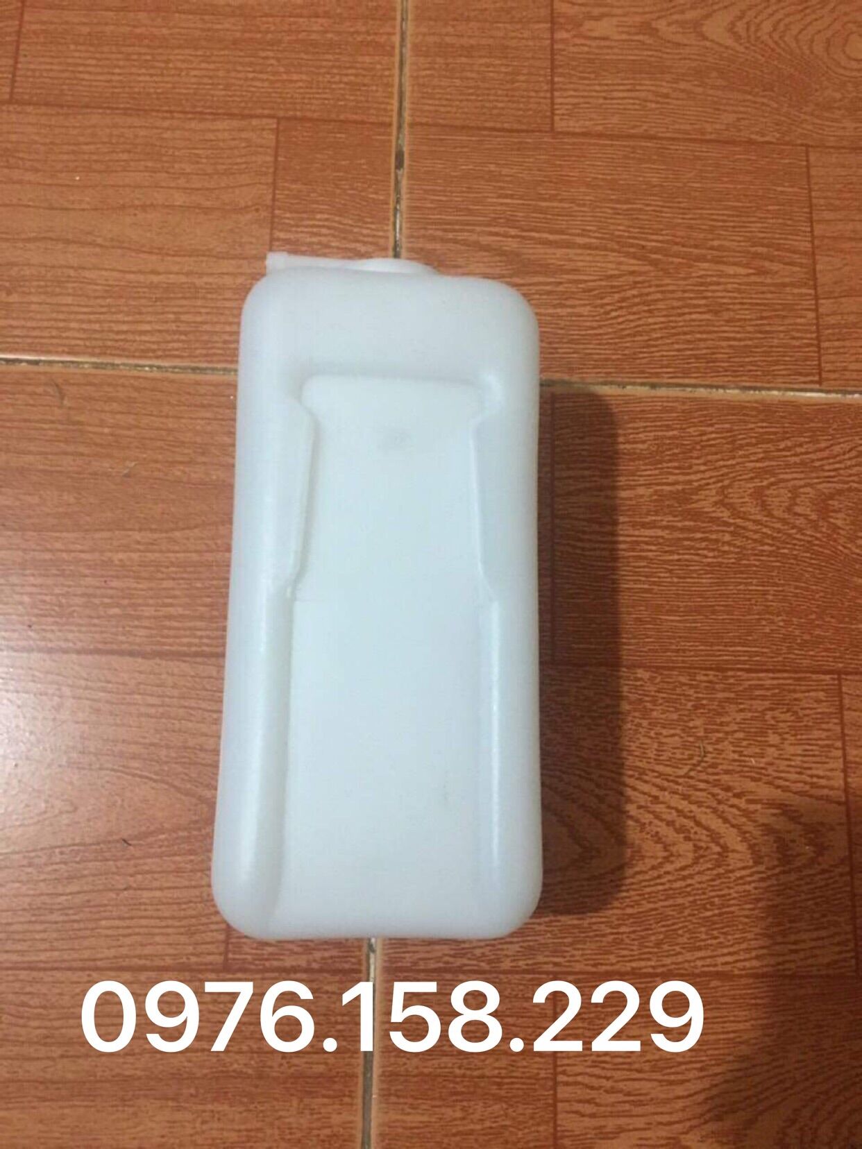 BÌNH NƯỚC PHỤ SUZUKI 5 TẠ, CARRY