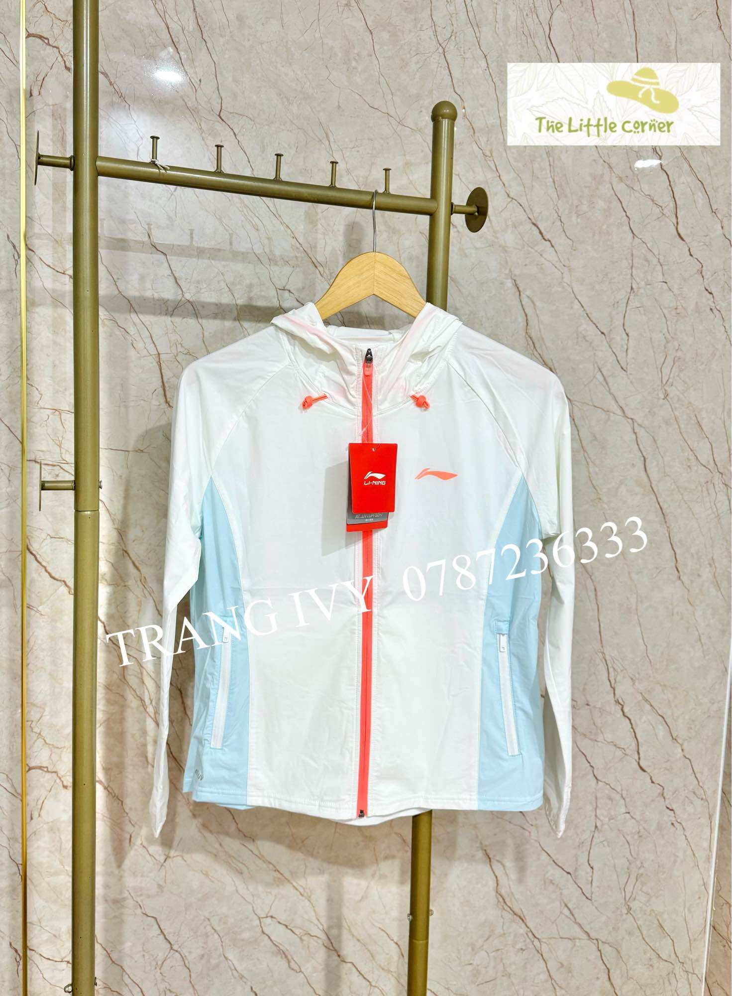 Áo gió chống nắng nữ Lining AFDS346