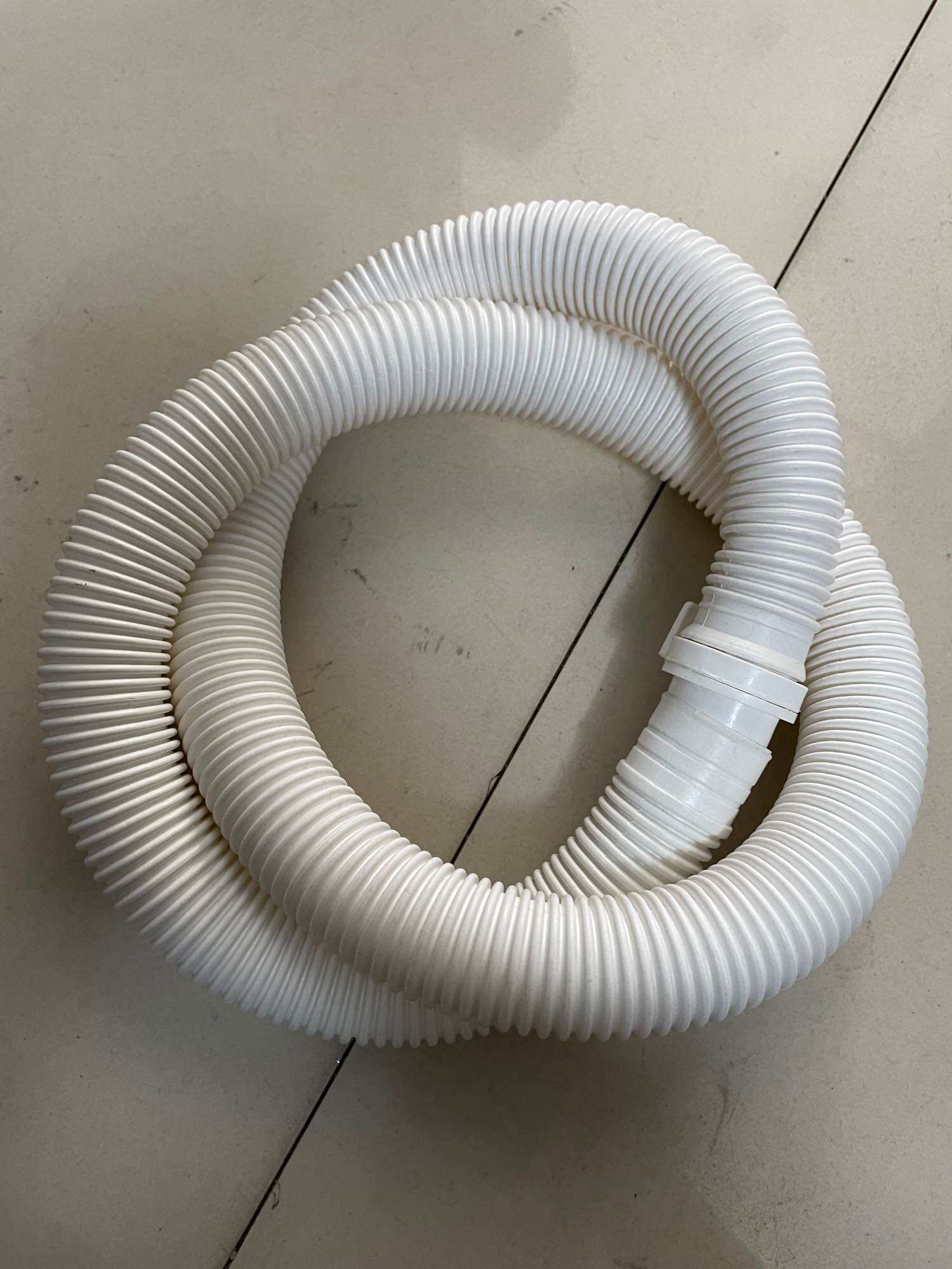 Dây thoát nước máy giặt