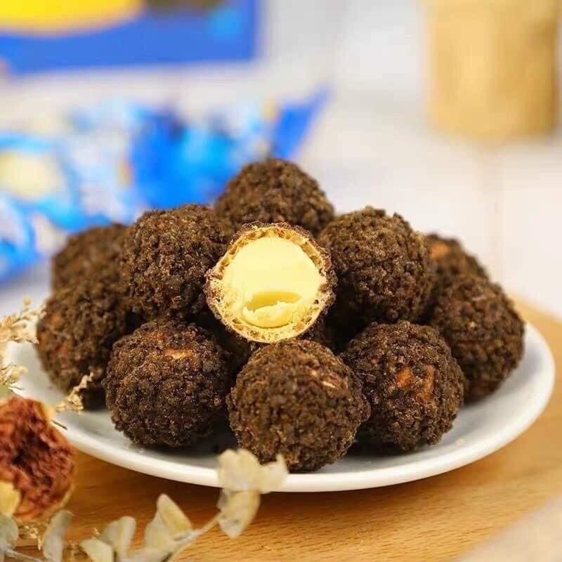 Bánh oreo nhân kem chảy phủ socola