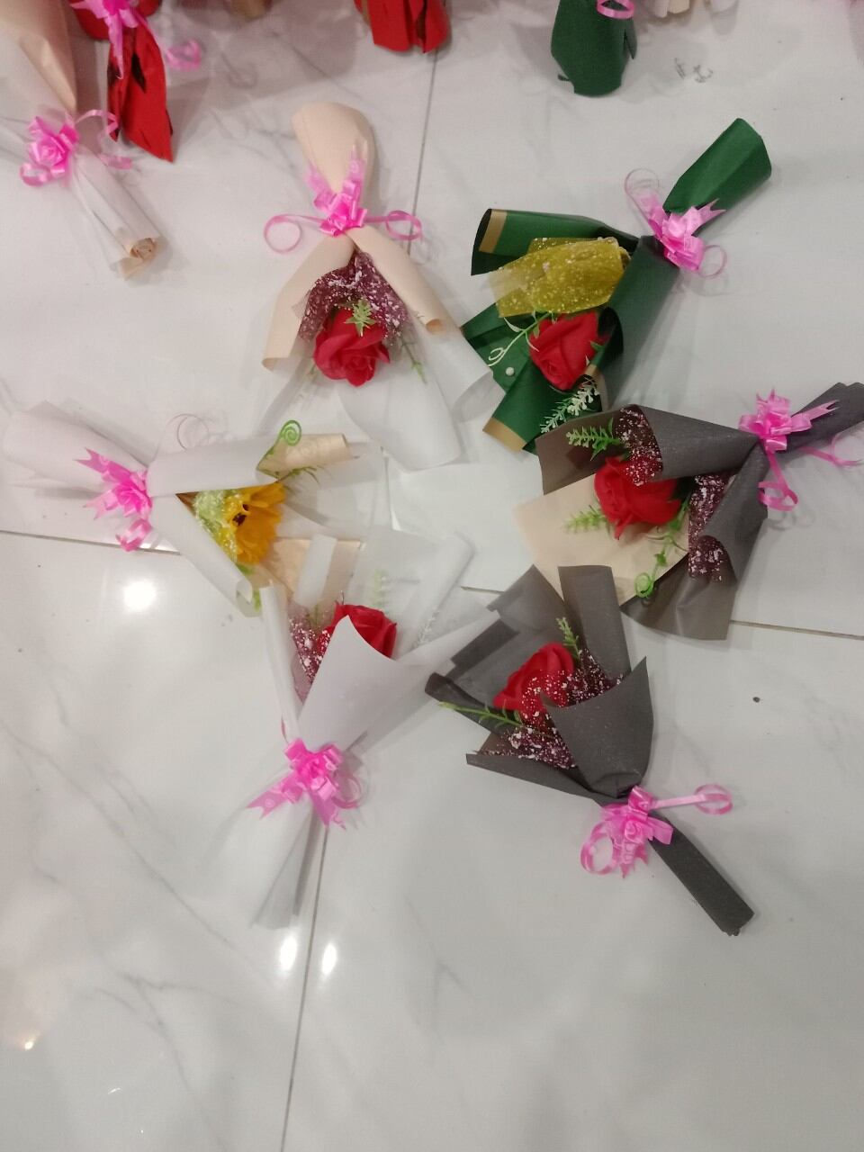 Bó hoa 1 bông 20000/bông