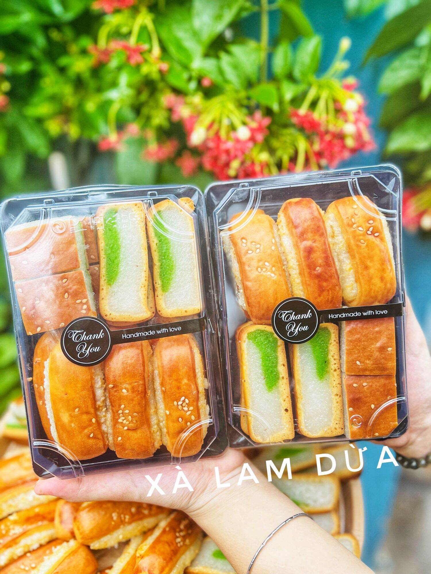 Coconut and Lime Country Cake, 450g Box