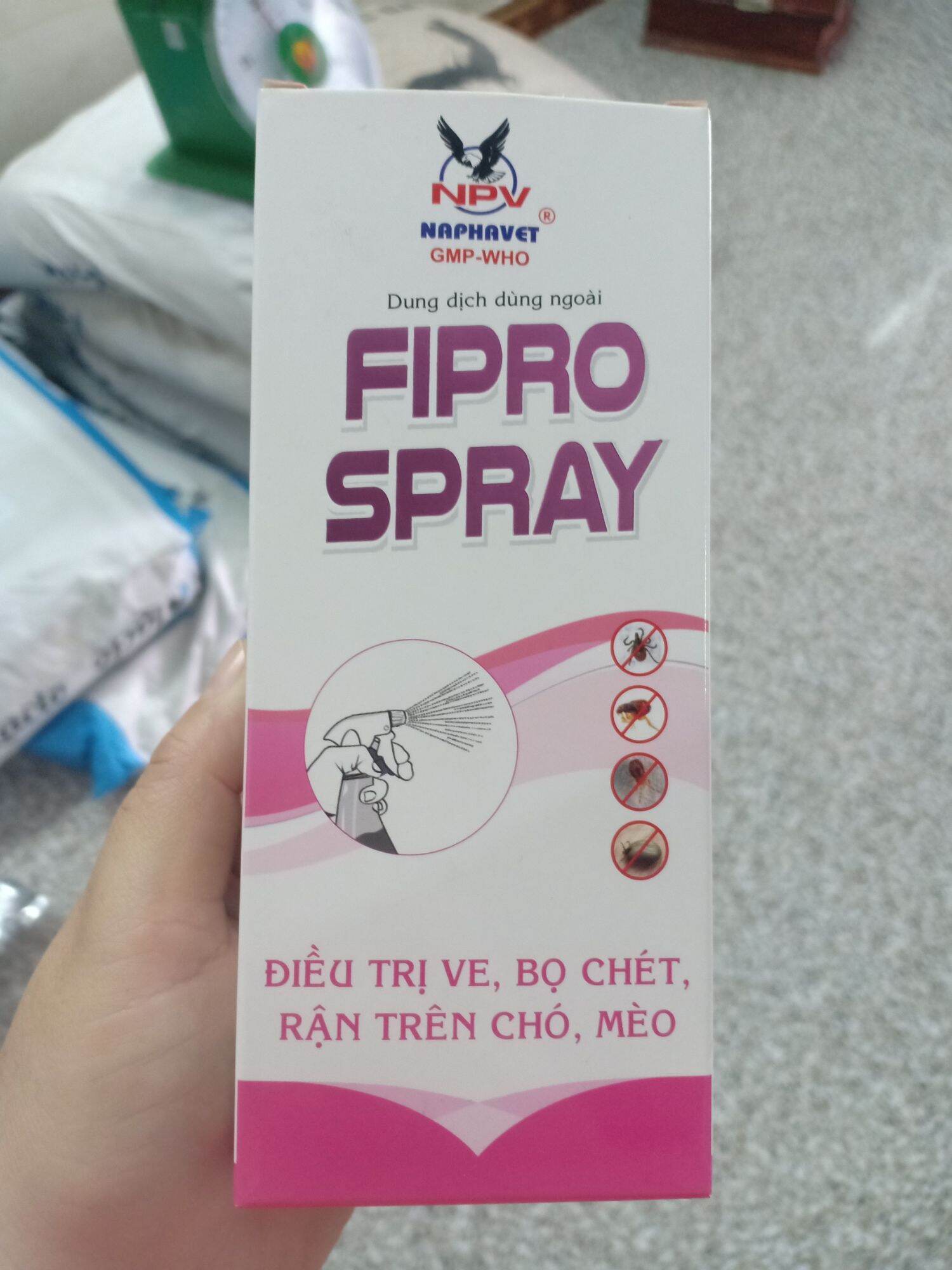 Xịt diệt ve rận, bọ chét chó mèo FIPRO SPRAY 100ml