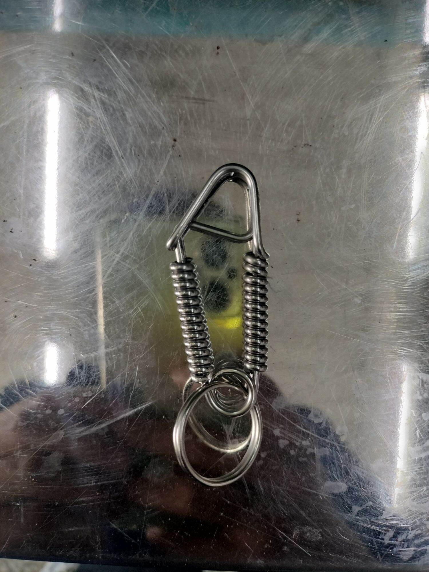 móc khóa inox làm thủ công đẹp