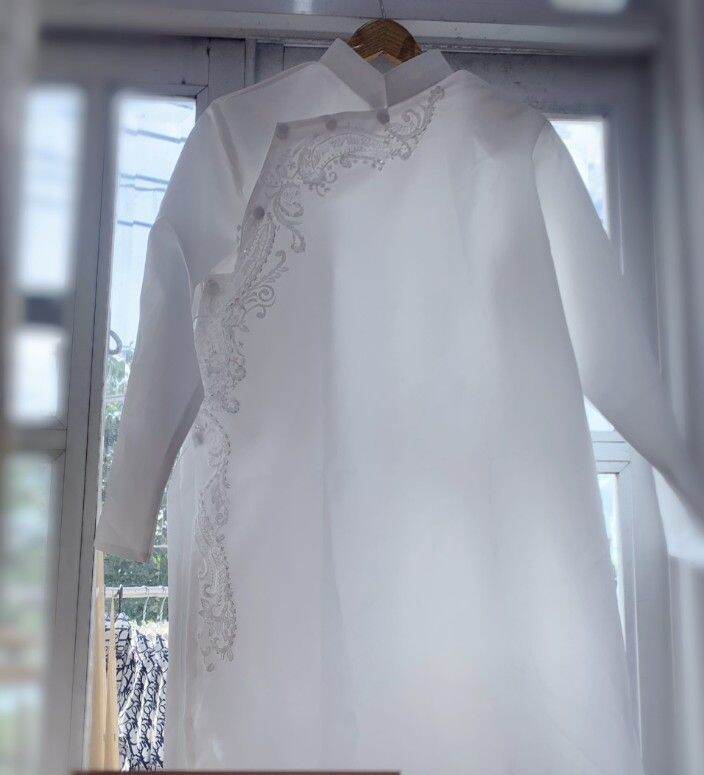 Áo dài hỏi cưới đính pha lê lấp lánh sale cực sốc