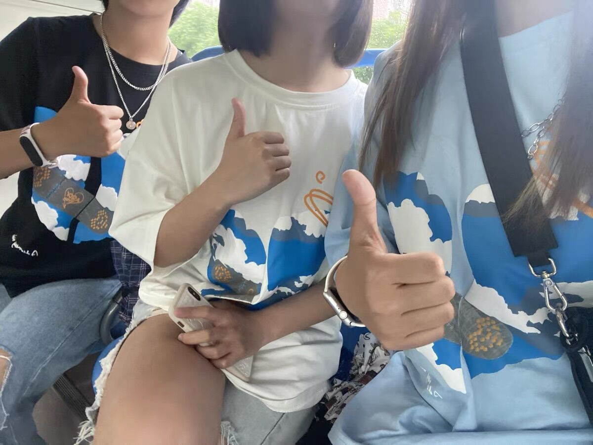 ÁO THUN FORM RỘNG HEART