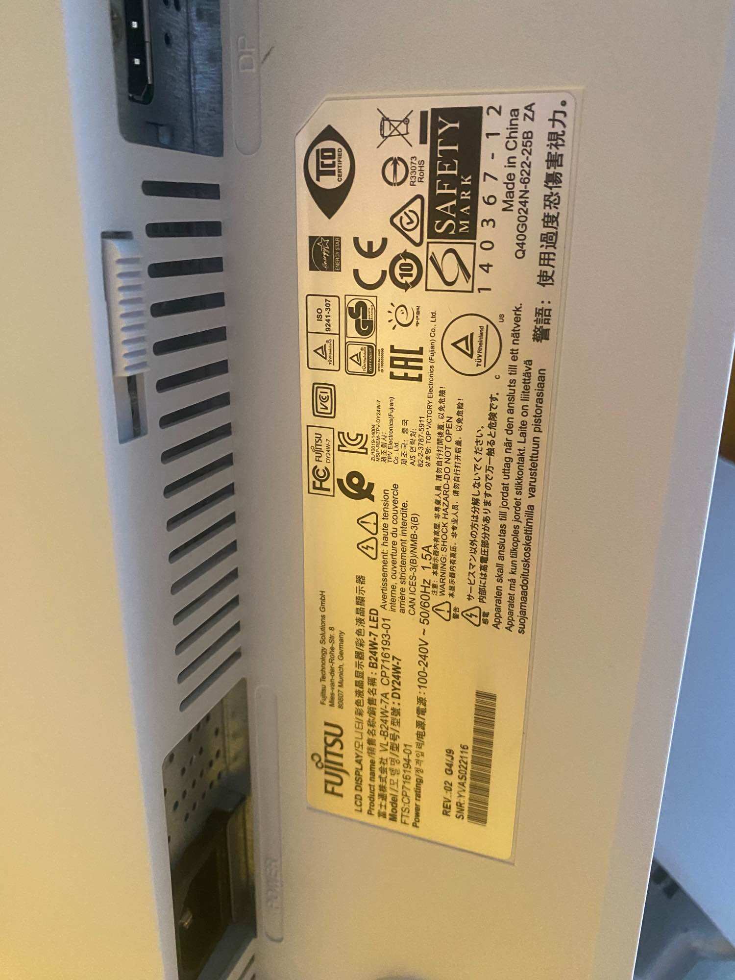 Màn hình vi tính 24inch Fujitsu 24 '' LED Full HD đèn IPS