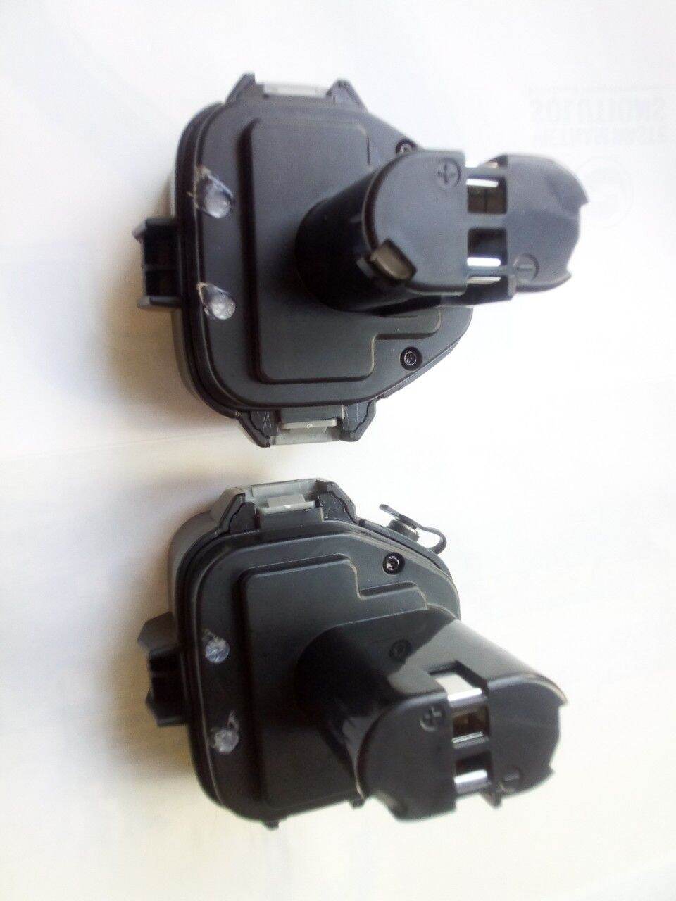 Pin Makita 12v dạng chọt đóng 6 cell lishen xanh mới