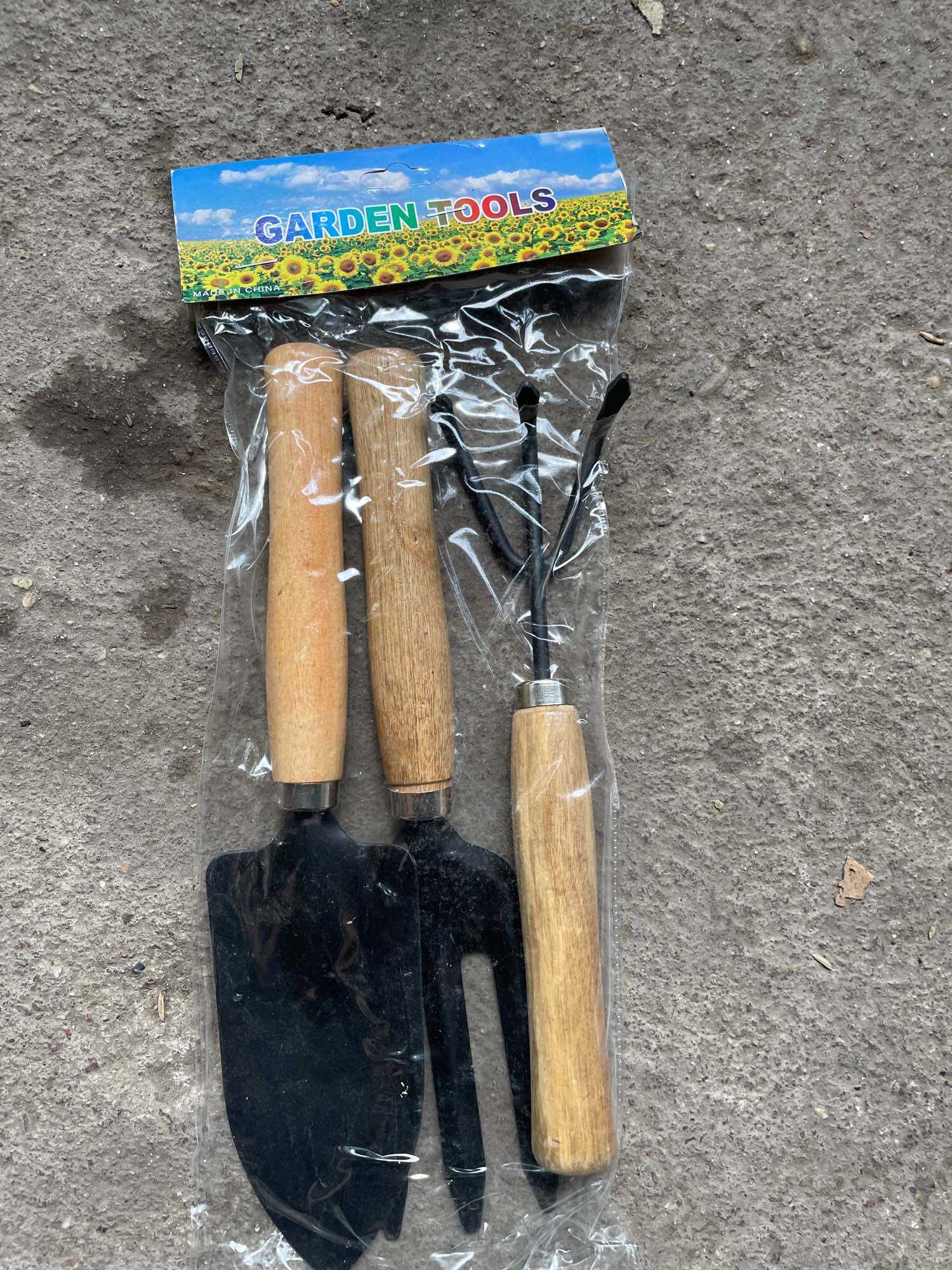 Dụng Cụ Làm Vườn Bộ 3 (cán gỗ)