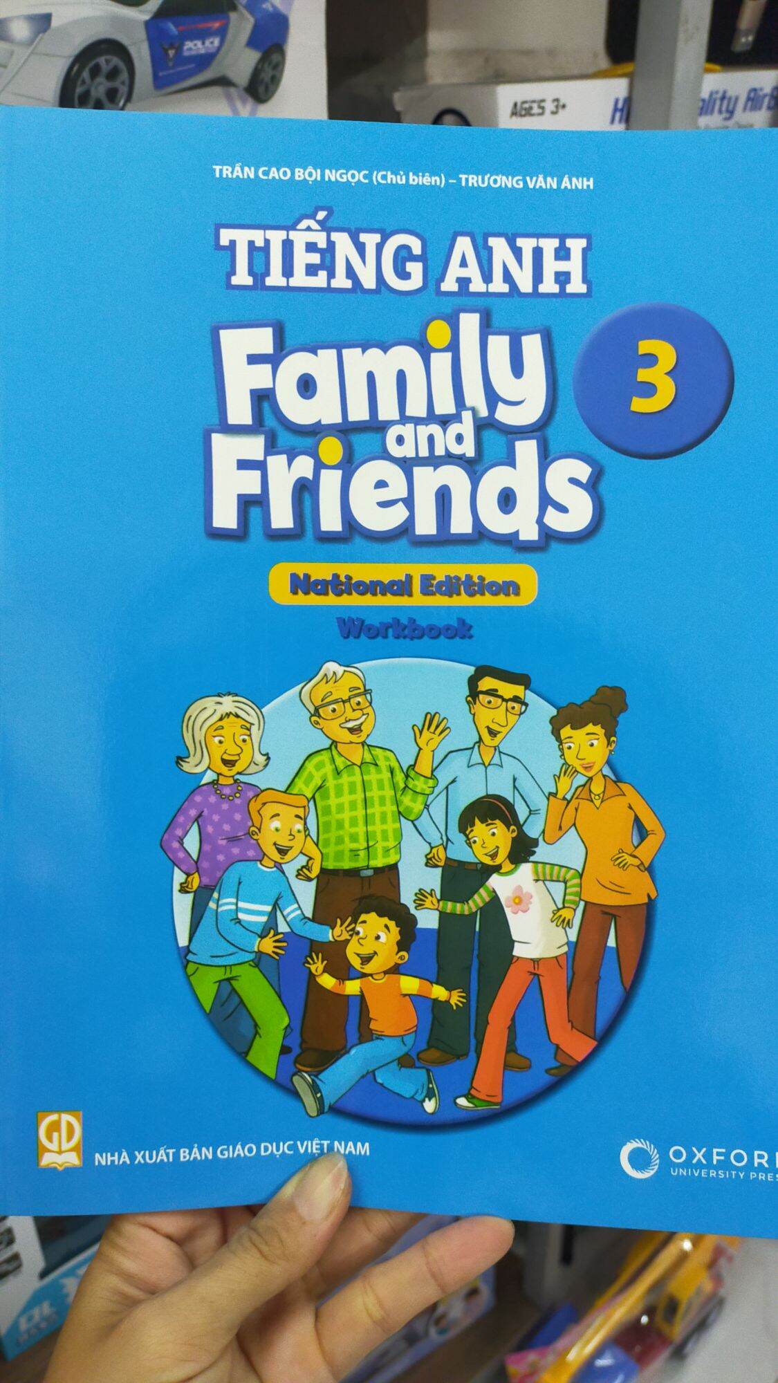 Bộ 2 Cuốn Tieng Anh Family And Friends Lớp 3