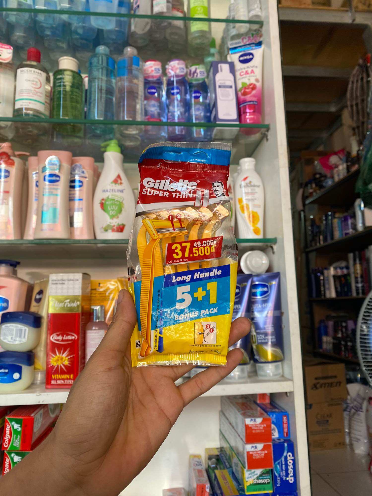 cạo râu Gillette (gói 6 cây)