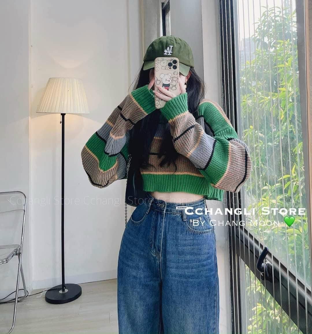 Áo len nữ dài tay kẻ xanh croptop hot hit