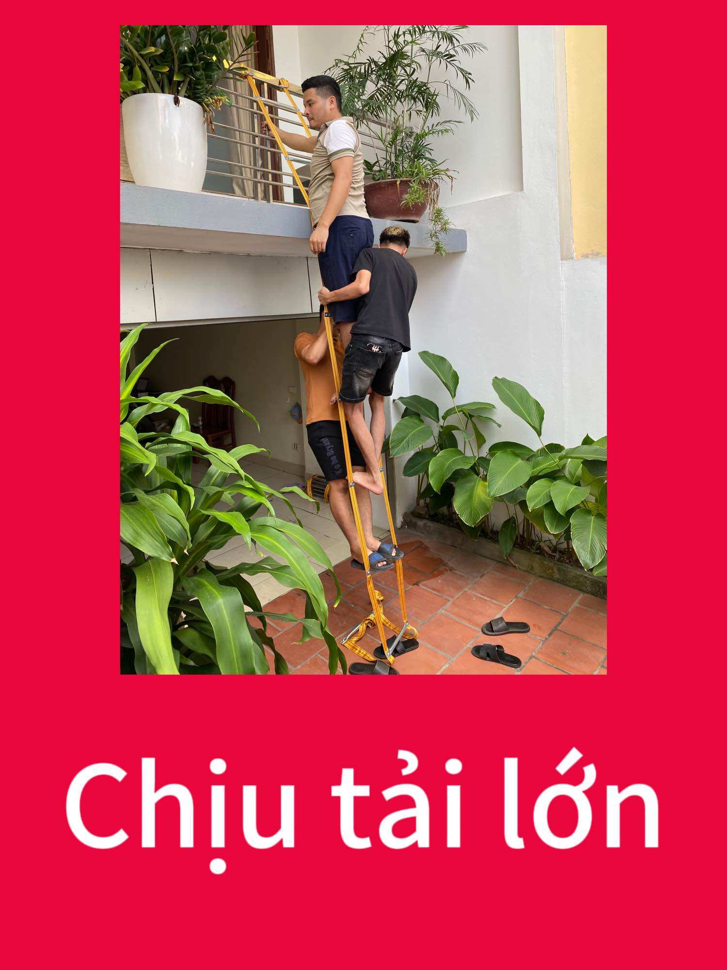 Thang  Dây Thoát Hiểm