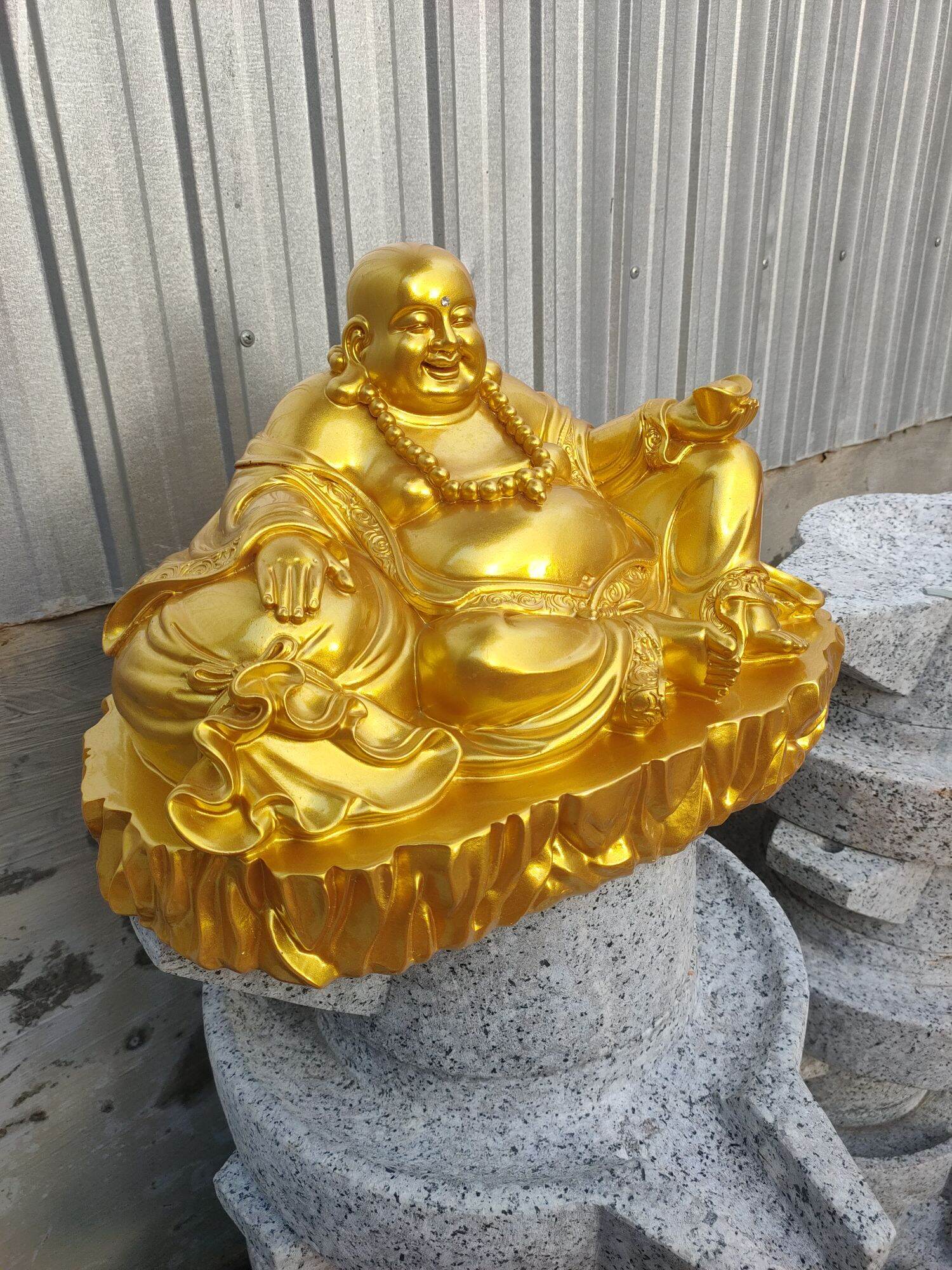 Tượng Phật Di Lặc cao 27cm ngang 40cm
