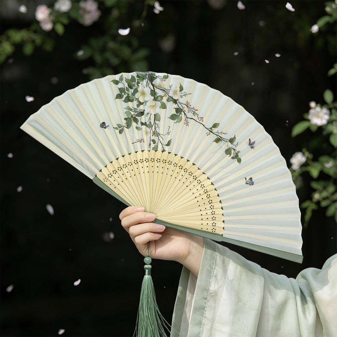 Quạt Cầm Tay Gấp Truyền Thống Trung Quốc