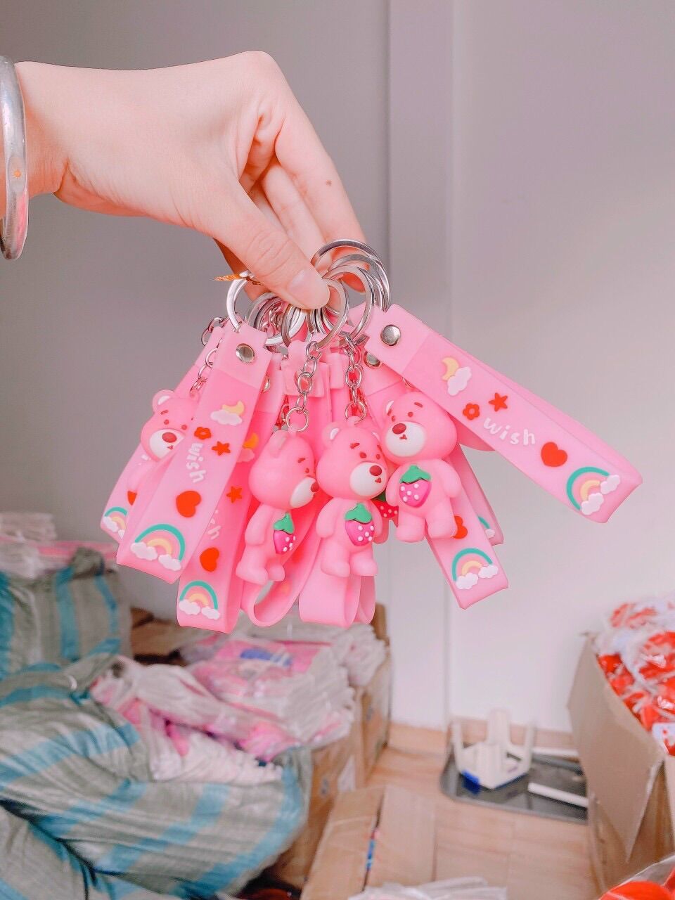 MÓC KHOÁ GẤU DÂU LOTSO