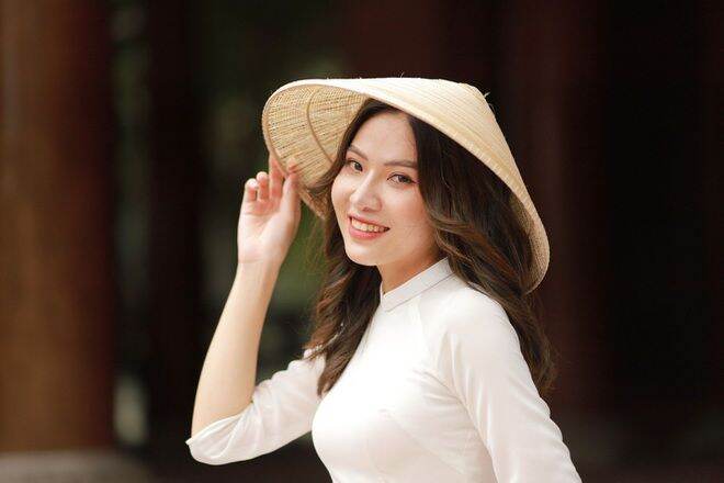 Nón lưới chụp ảnh xuyên sáng