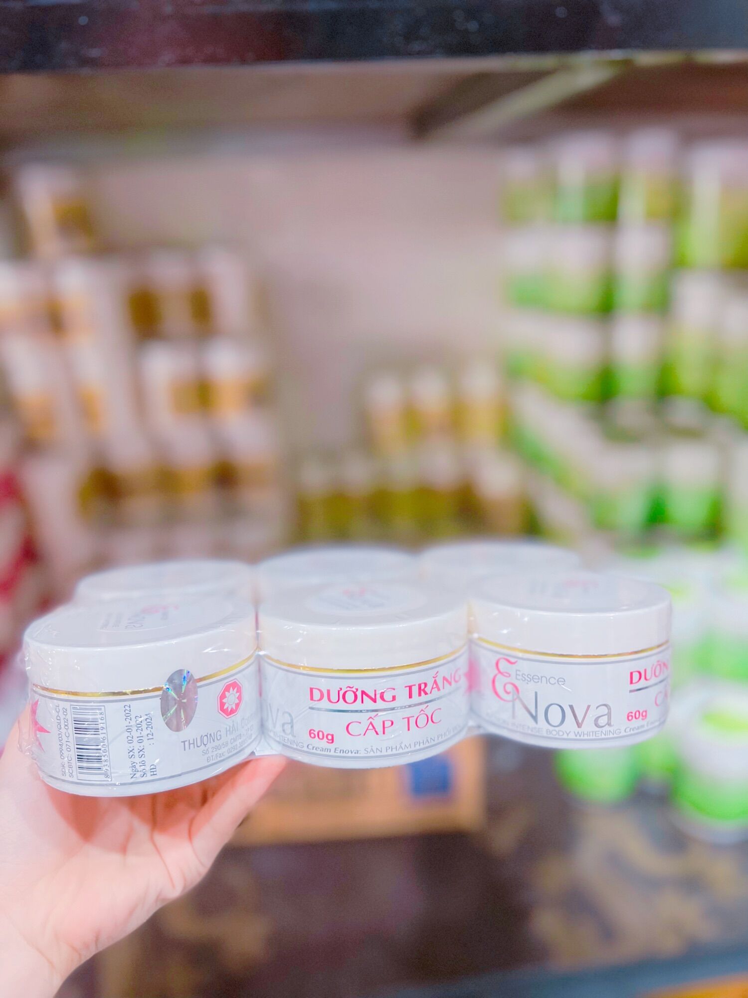 Kem dưỡng trắng cấp tốc ENOVA essence hủ 60gram