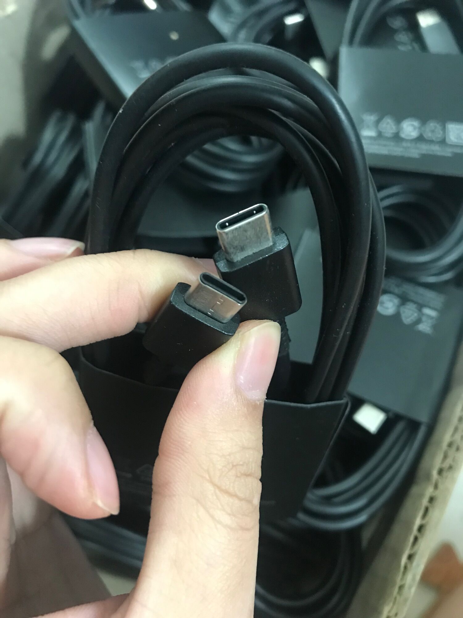 Cáp sạc C to C 1m8 sạc nhanh 25W