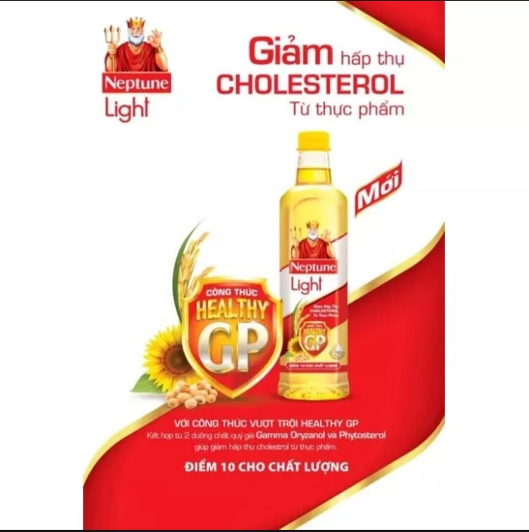 Dầu ăn Neptune Light chai 1lit