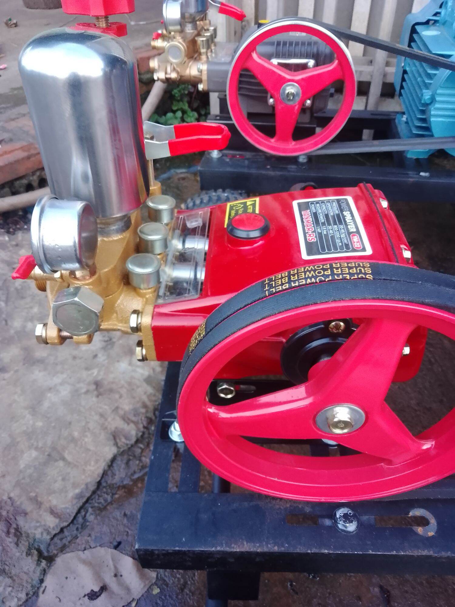 máy rửa xe Yanmar 1hp