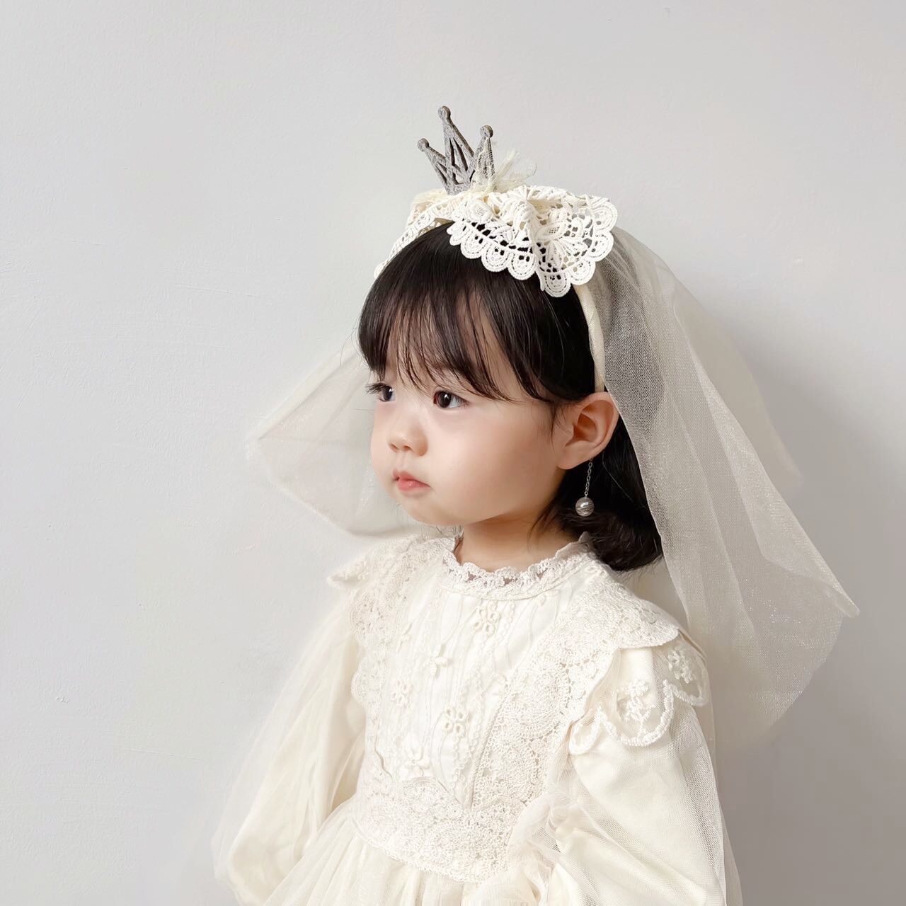 Cài tóc nơ vương miện voan cho bé gái