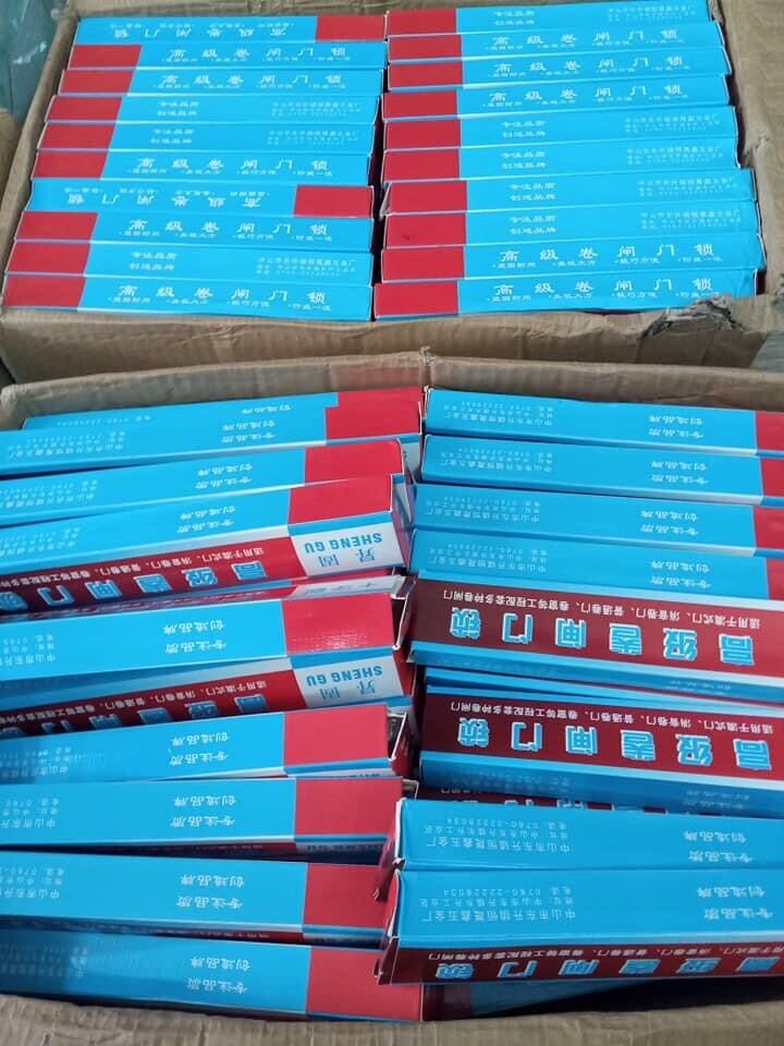 Ổ khoá của cuốn ( loại chìa chữ thập 4 CẠNH )