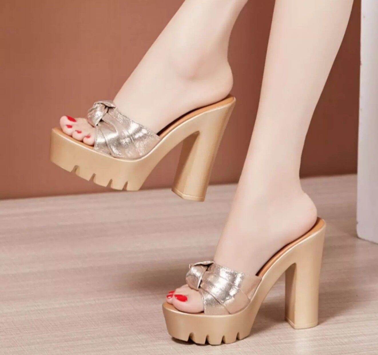 DÉP CAO GÓT NƠ CUỘN 9F