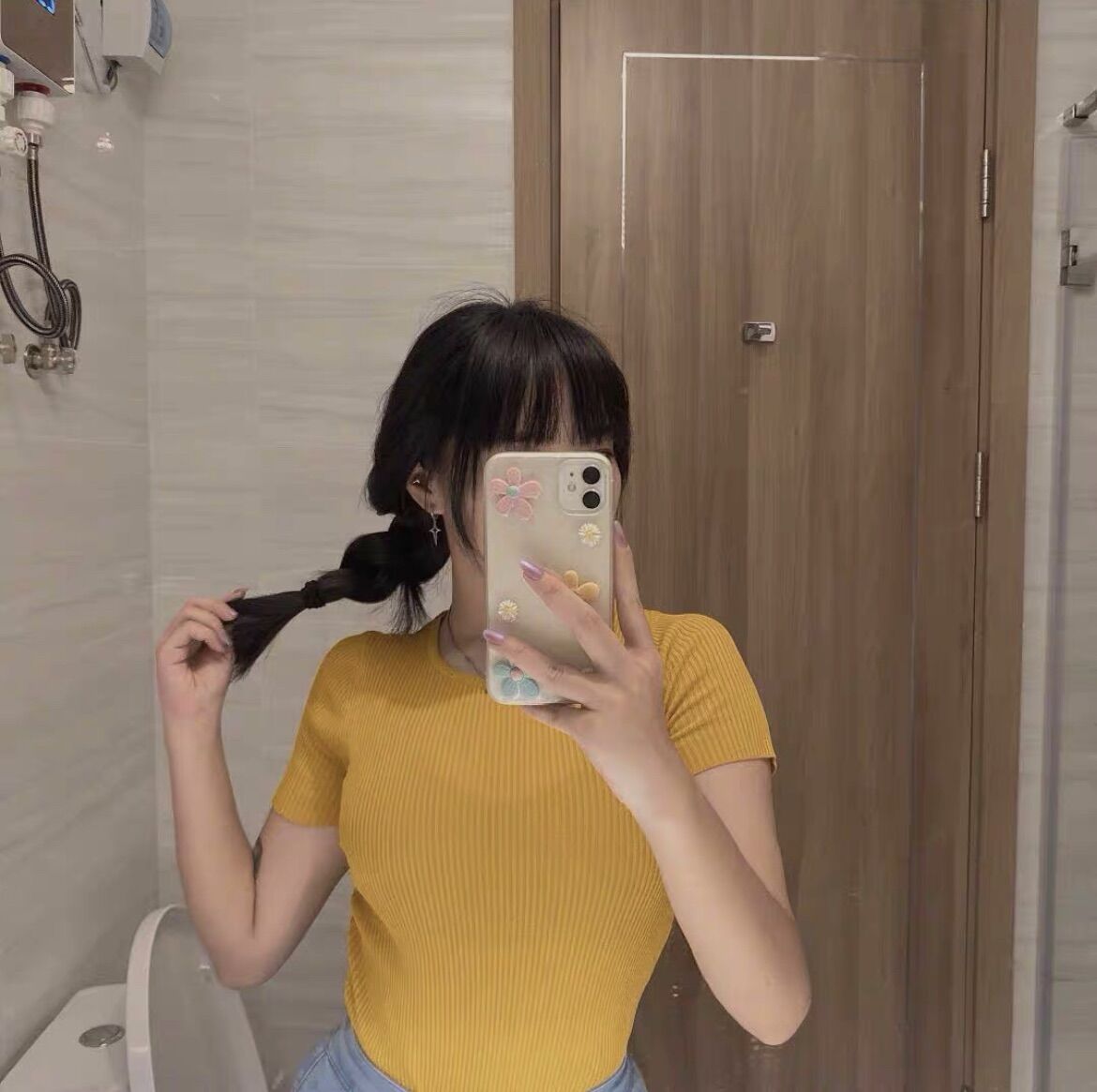 Áo cộc tay len tăm cổ tròn nữ tính
