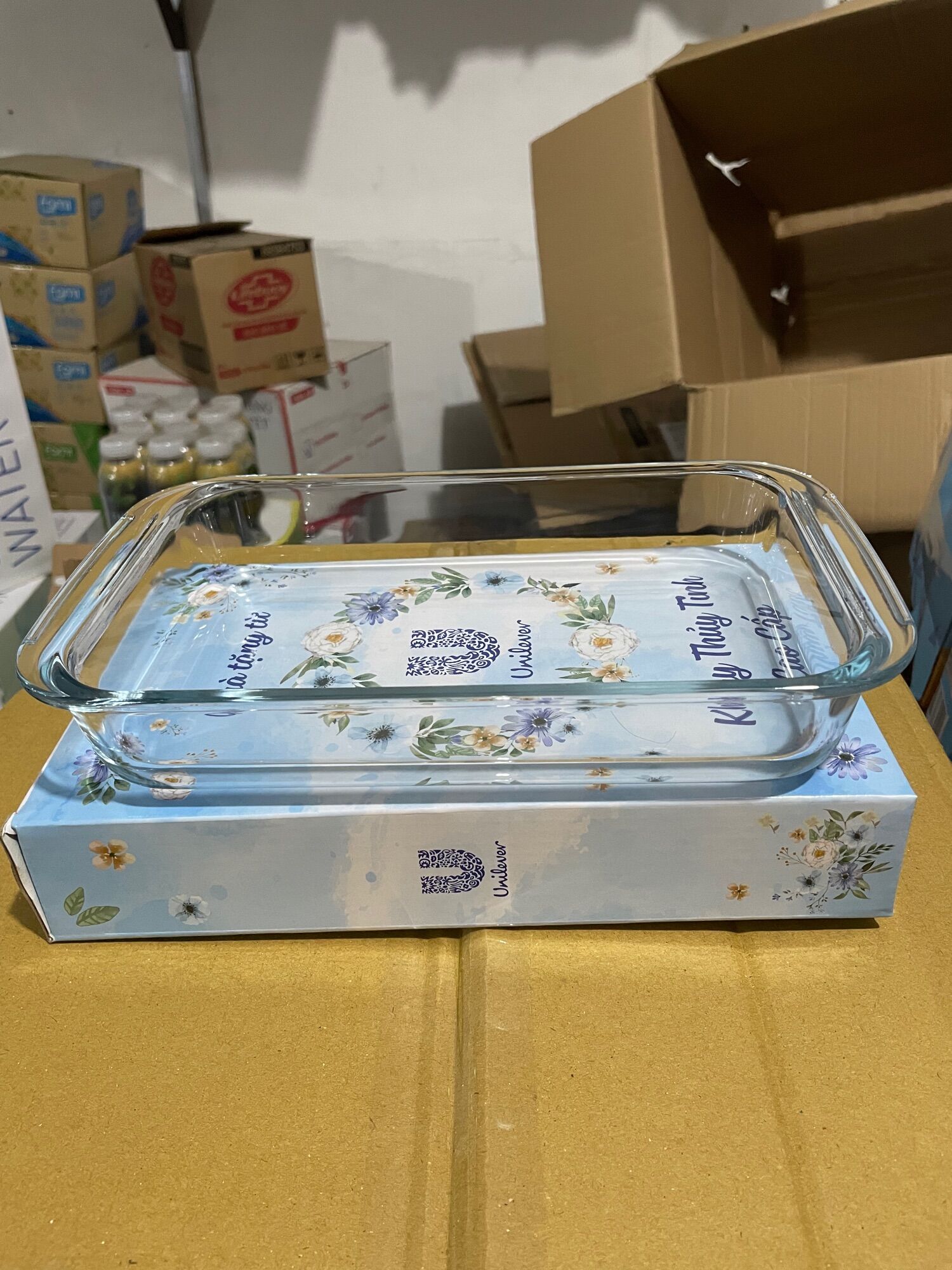 ——-Khay nướng thuỷ tinh- hkm Unilever
