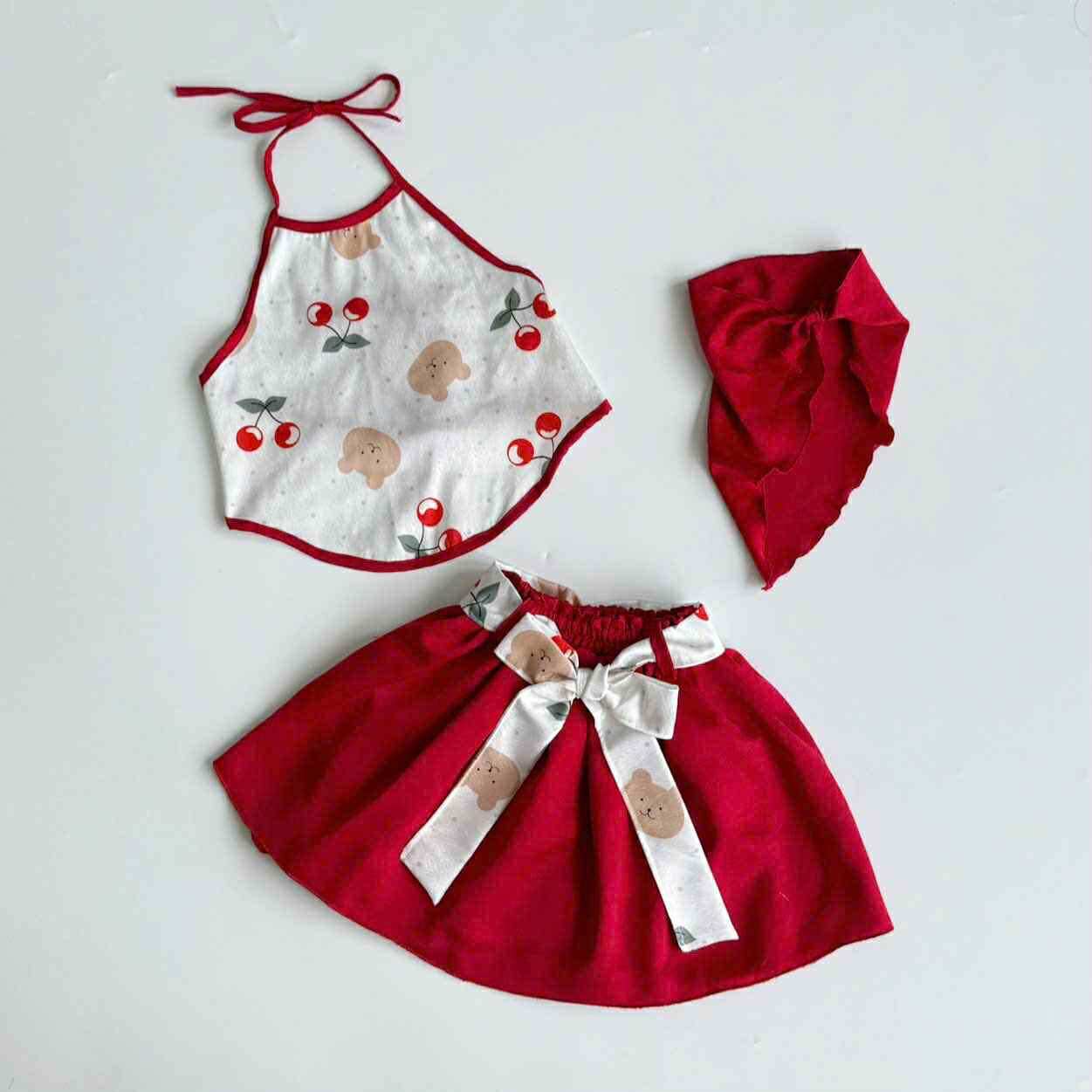 Set Yếm Đỏ Hoạ Tiết Cherry Kèm Chân Váy Khăn Cho Bé Gái Diện Trung Thu Lễ Tết