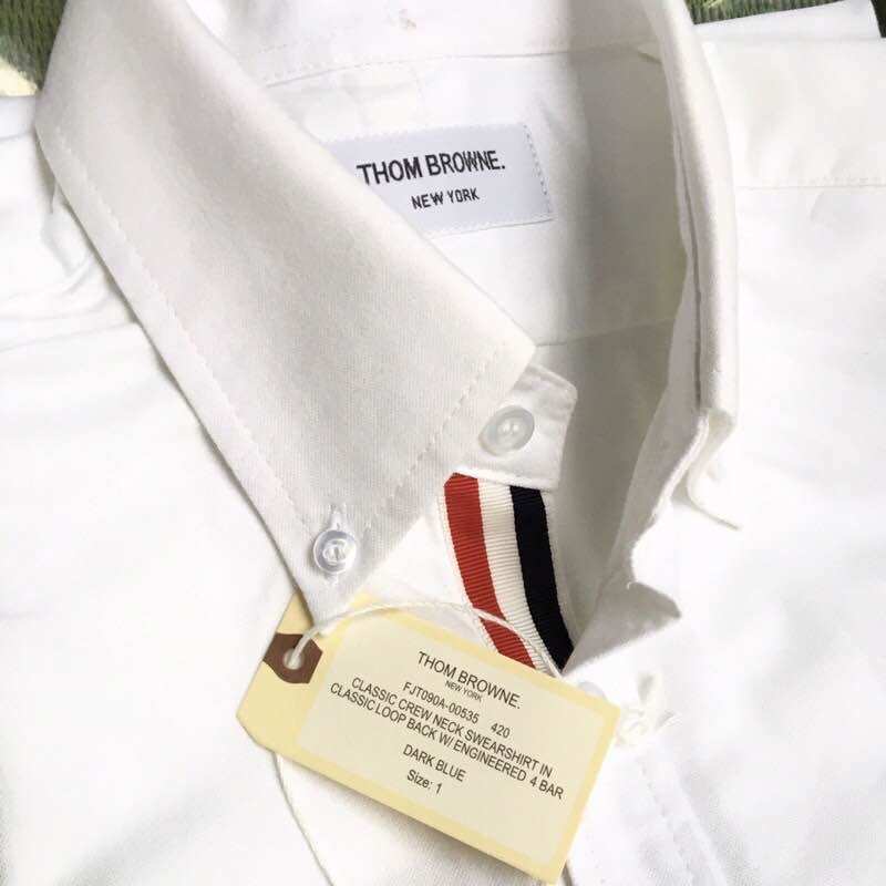 Áo sơ mi thom brown trắng viền trong