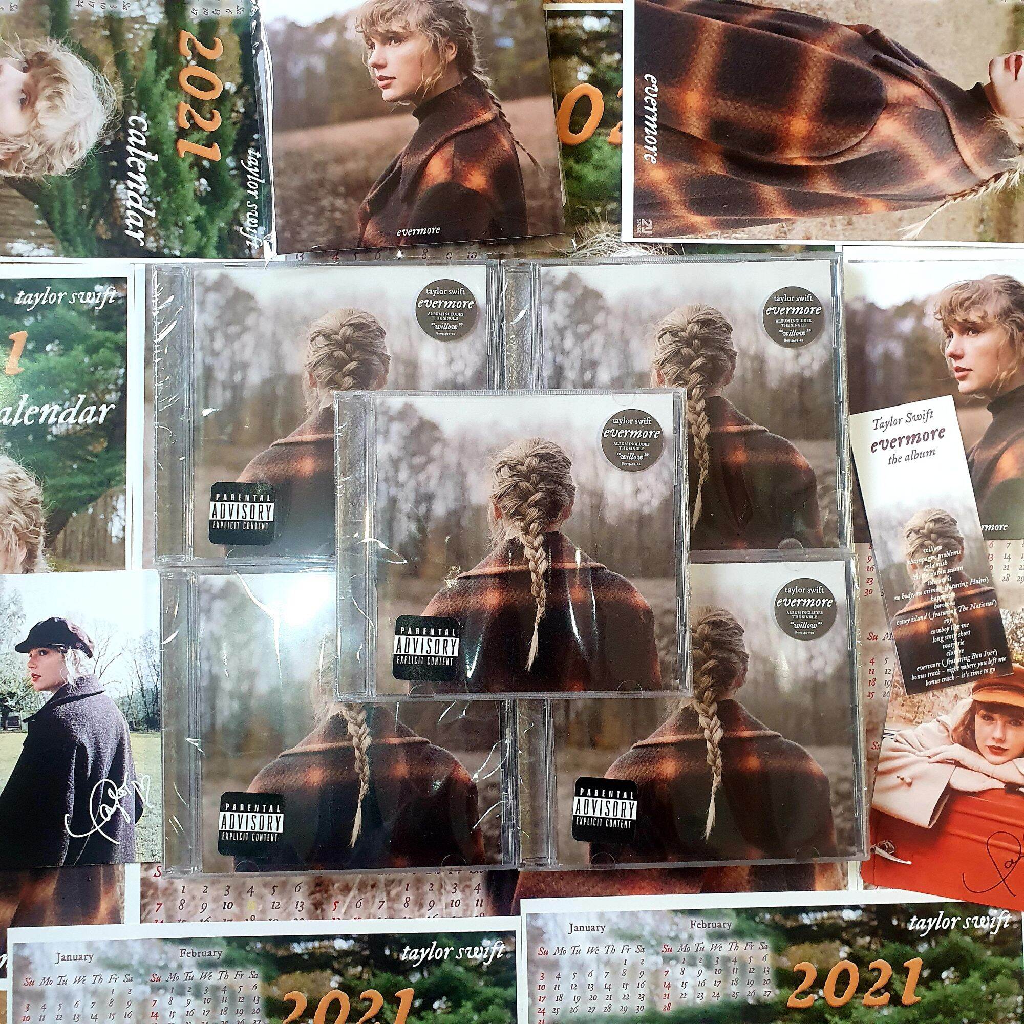 CD album evermore (dlx) - Taylor Swift 2U Store CDs