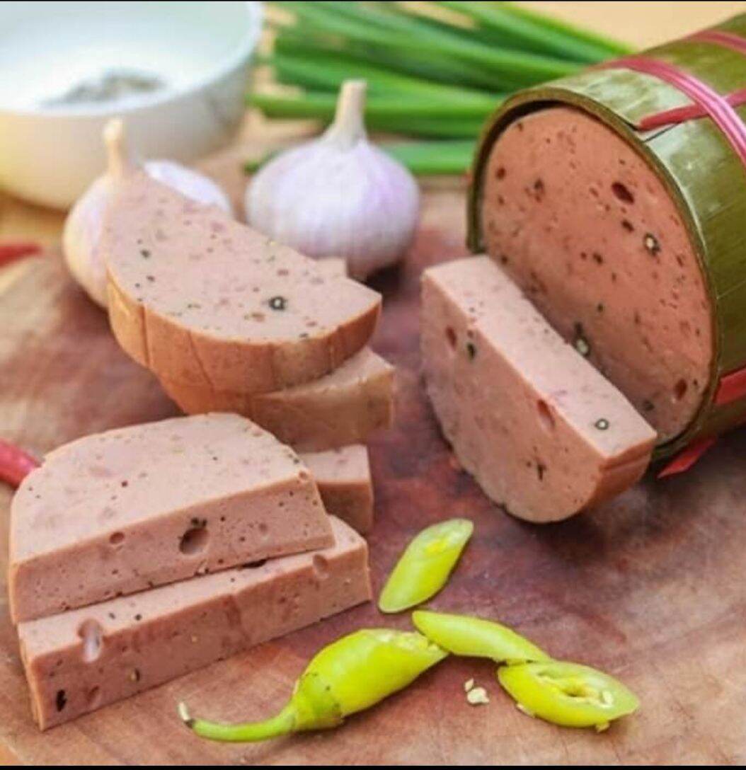 1 cây chả bò nguyên chất cô tư đặc sản bình định(1 cay 0.5kg)