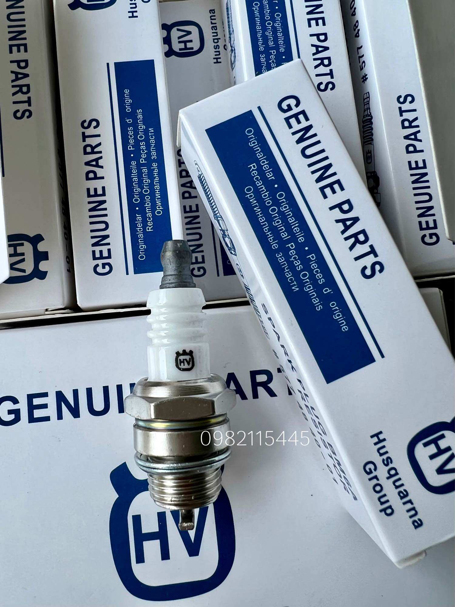Bugi máy cắt cỏ 2 thì Husqvarna