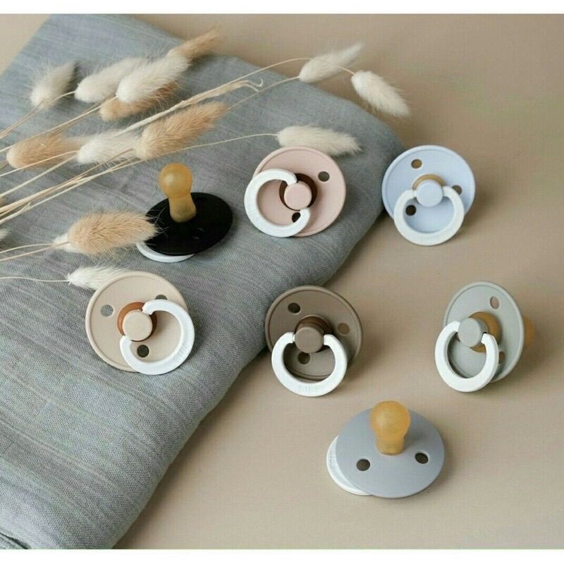 Ti Giả Bibs Cao Su Đan Mạch ( Tặng Kèm Nắp Trứng)