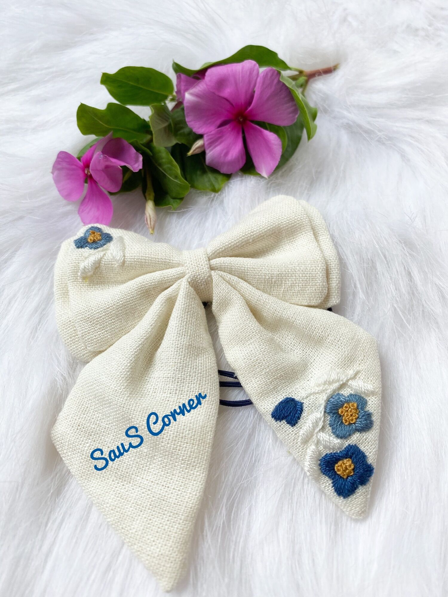 Nơ cột tóc thêu tay handmade