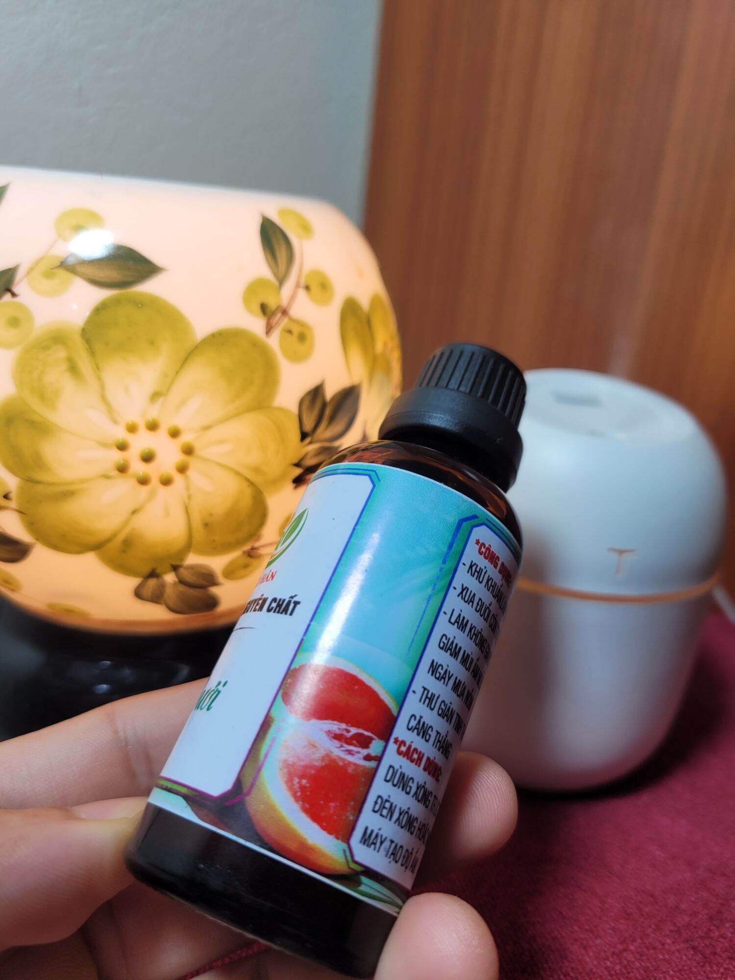 Tinh dầu Bưởi nguyên chất [ tặng vỏ lọ treo xe ]