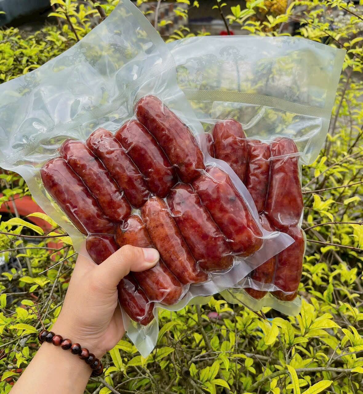 500gr LẠP XƯỞNG TRỨNG MUỐI đặc sản Cai Lậy