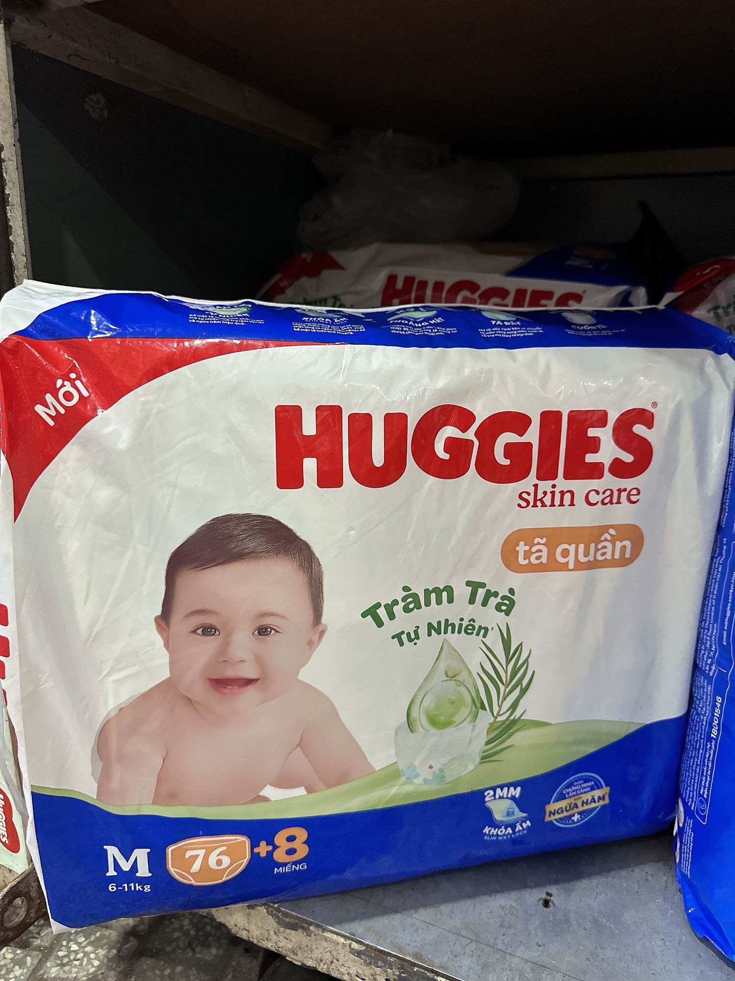 Tã quần Huggies TRÀM TRÀ - Size M 74 (Cho bé 6kg-11kg)