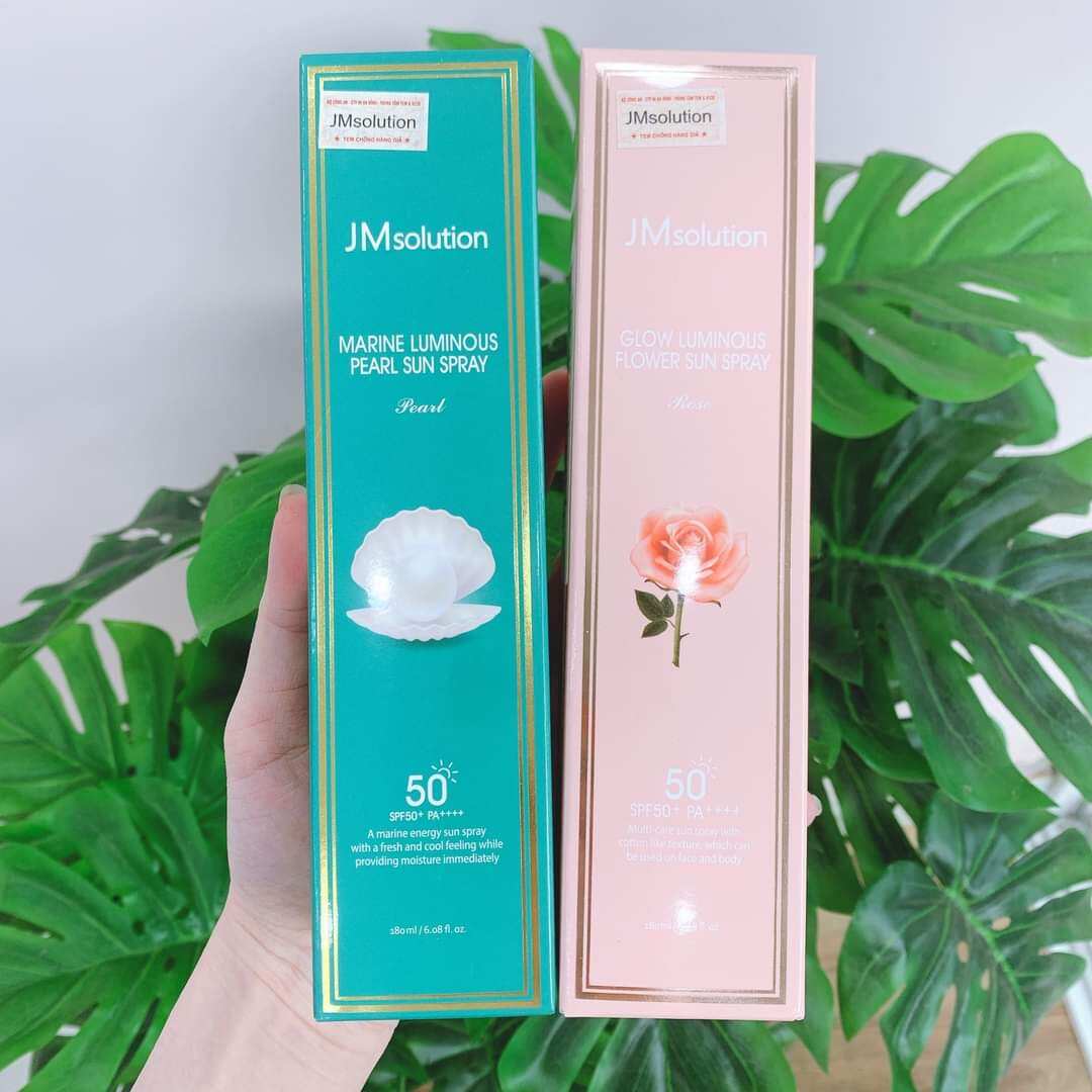 Xịt Chống Nắng Toàn Thân Jm Solution Chai 180ml