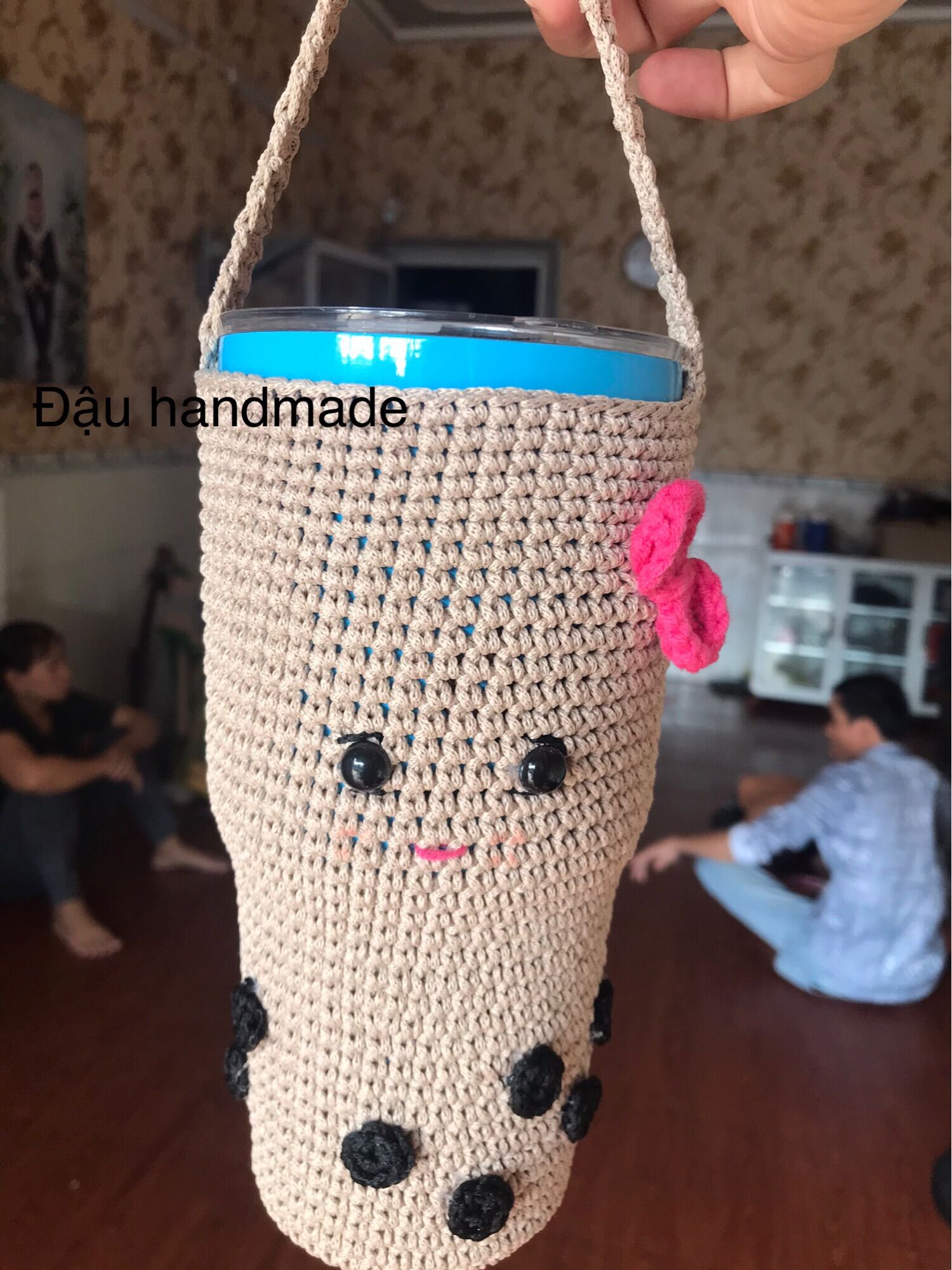Túi đựng ly giữ nhiệt hình trà sữa.