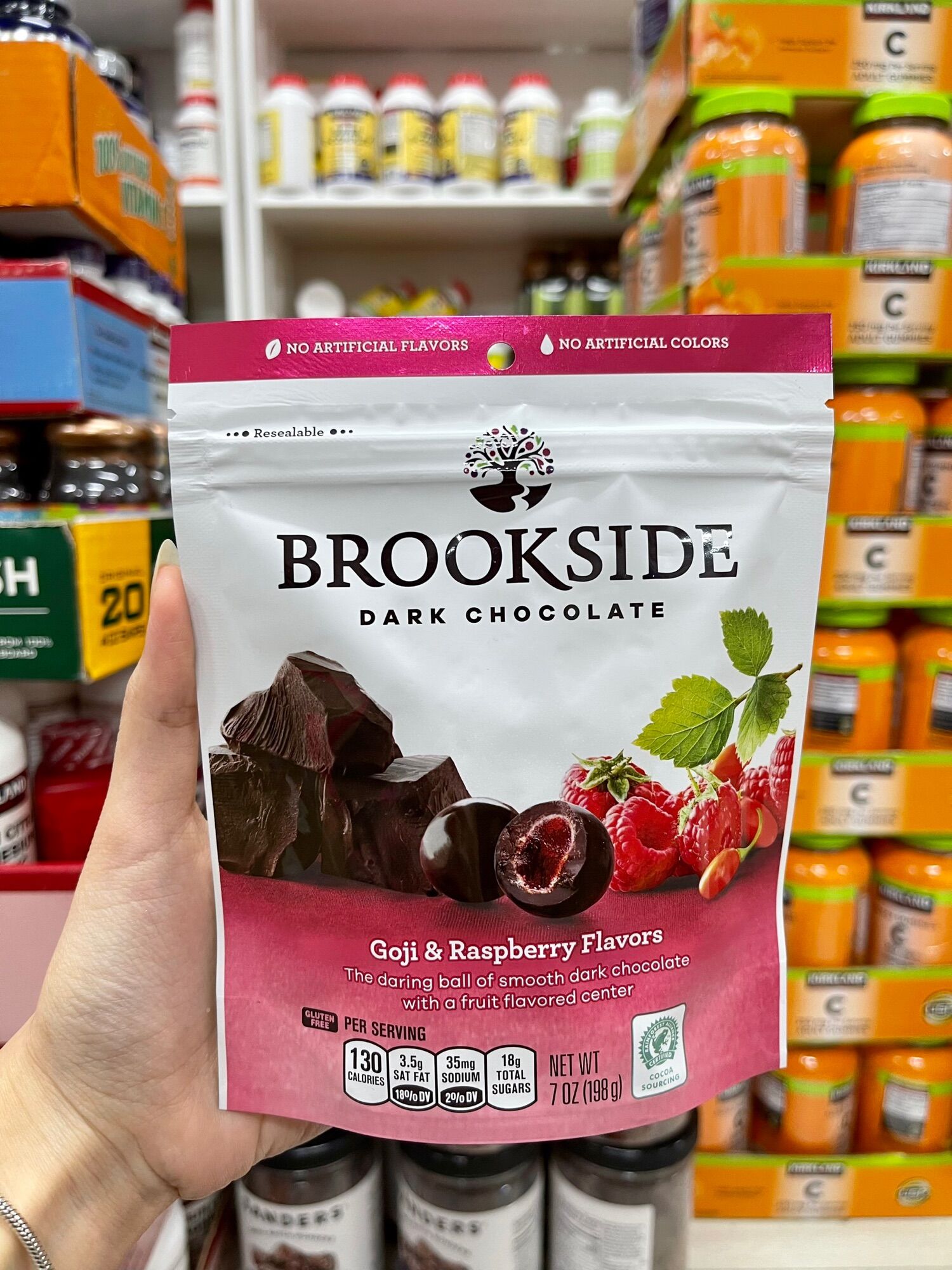 Socola đen nhân trái cây 3 vị Brookside 198gr
