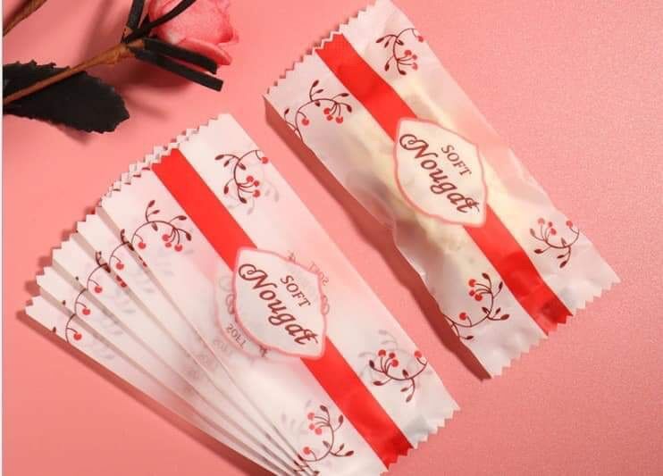 Túi đựng kẹo nougat 200c mẫu chữ đỏ