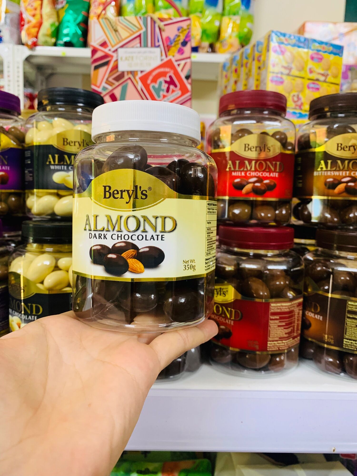 Chocolate Beryl's 350g Raisin Milk (Nho khô với sữa)