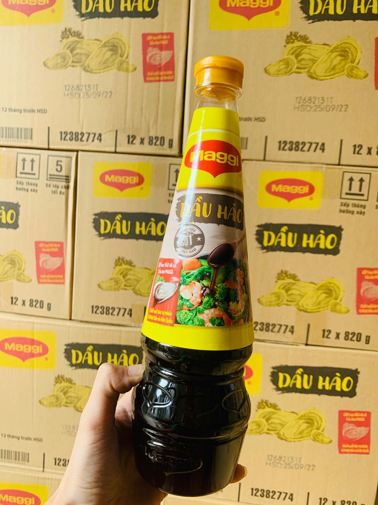Dầu Hào Maggi 820gr