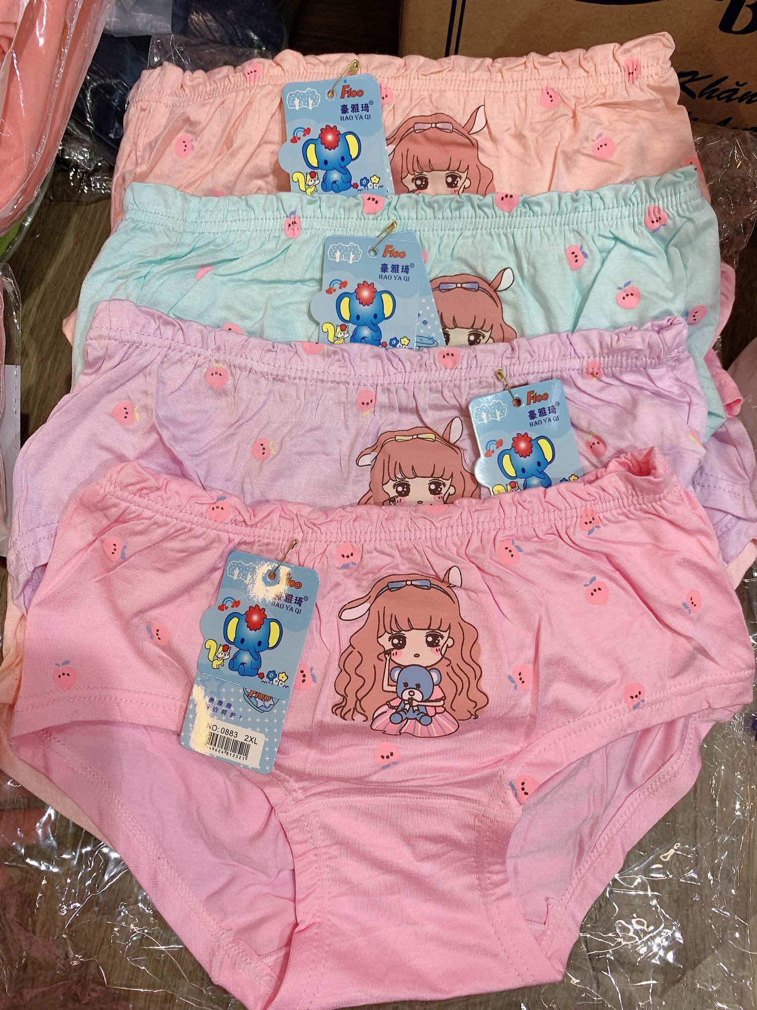Set 5 quần chip cho bé 25-40ki