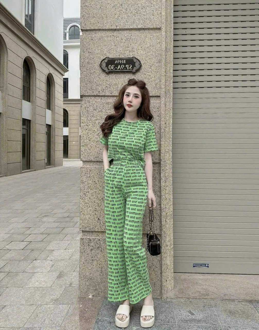 SÉT BỘ DÀI QUẦN ỐNG RỘNG FF