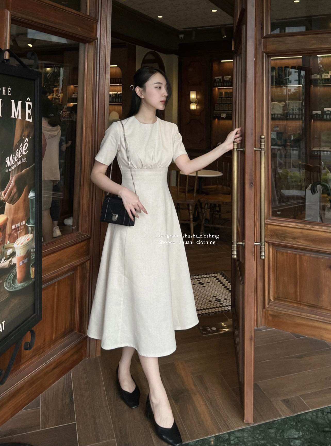 Tan dress - đầm linen cổ tròn nhún ngực